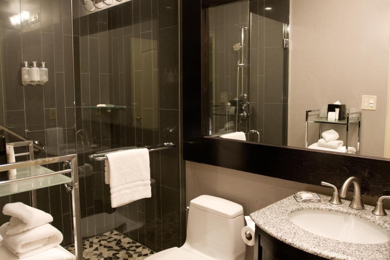 Shaw Club Hotel Niagara-on-the-Lake Bagian luar foto